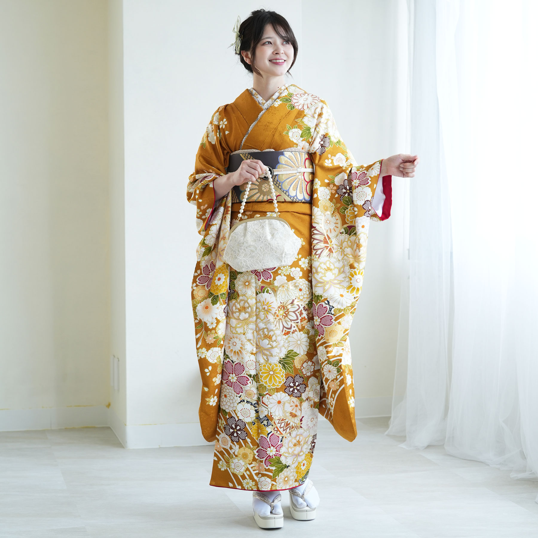 【レンタル】 往復送料無料 振袖 21点セット フリーサイズ（身長155-170cm） 振袖 レンタル 成人式 結婚式 花 フルセット 女性 からし系 女性 マスタード 牡丹 菊 桜 毬 正絹 正装 和装 披露宴 晴れ着 記念撮影 二次会 結納 食事会