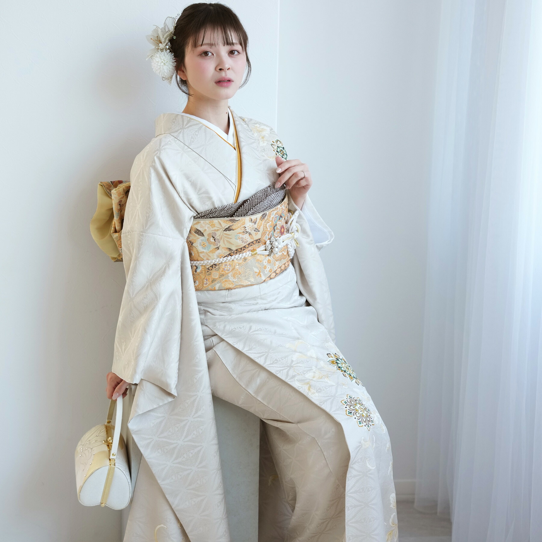 【レンタル】【振袖 正絹着物+袋帯 21点セット ライトグレーに華文と葉】着物セット 女性 成人式 結婚式 前撮り20歳 20才 二十歳 二十才 はたち 正装 和装 フォーマル 晴れ着 記念撮影 足袋プレゼント 往復送料無料