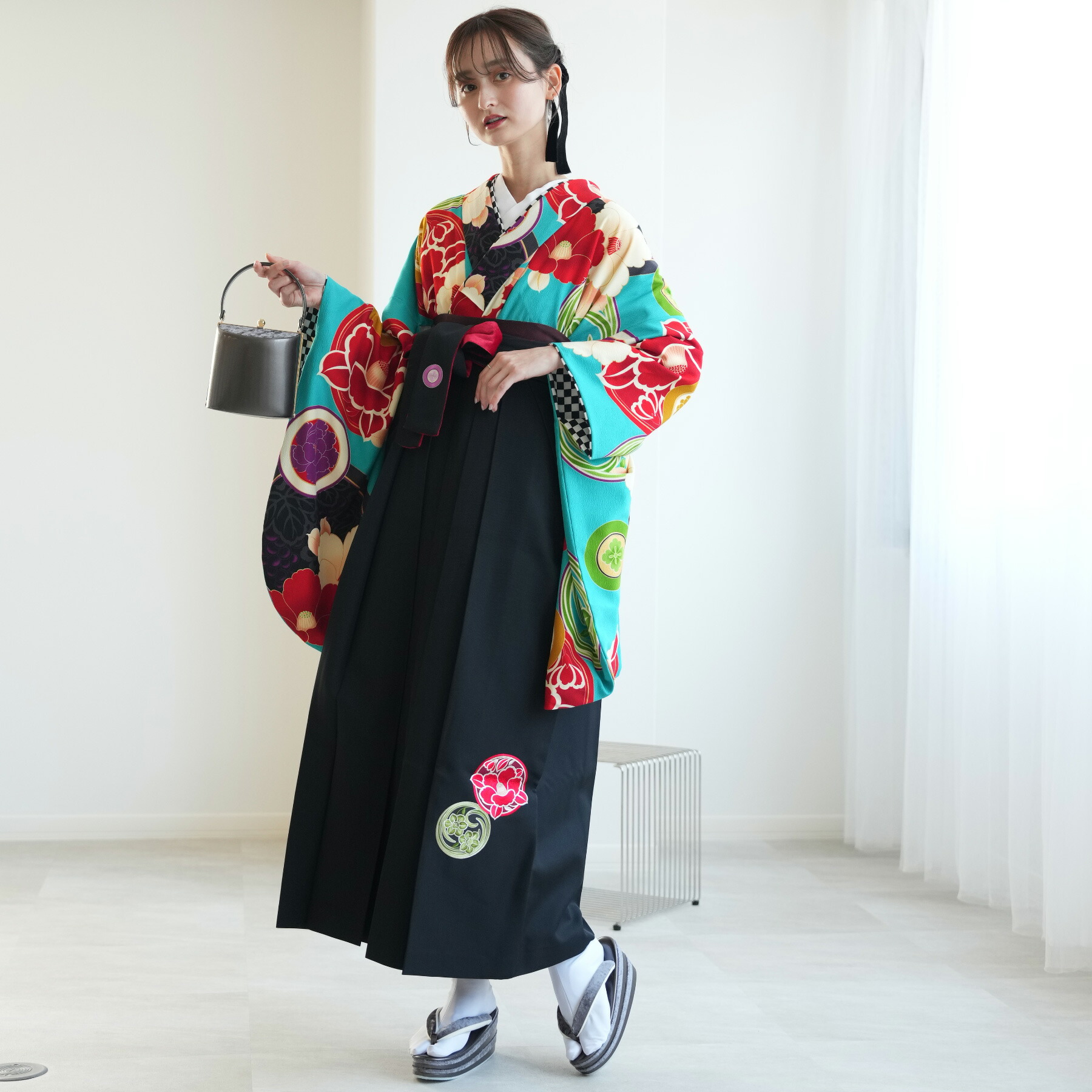 【レンタル】レンタル 袴 セット 大人 女 レディース 袴セット 卒業式 着物レンタル ハカマ はかま rental 往復送料無料【JAPANSTYLE×中村里沙 エメラルドに大胆な赤つばき紋】 2尺袖 着物 袴 フルセット レンタル