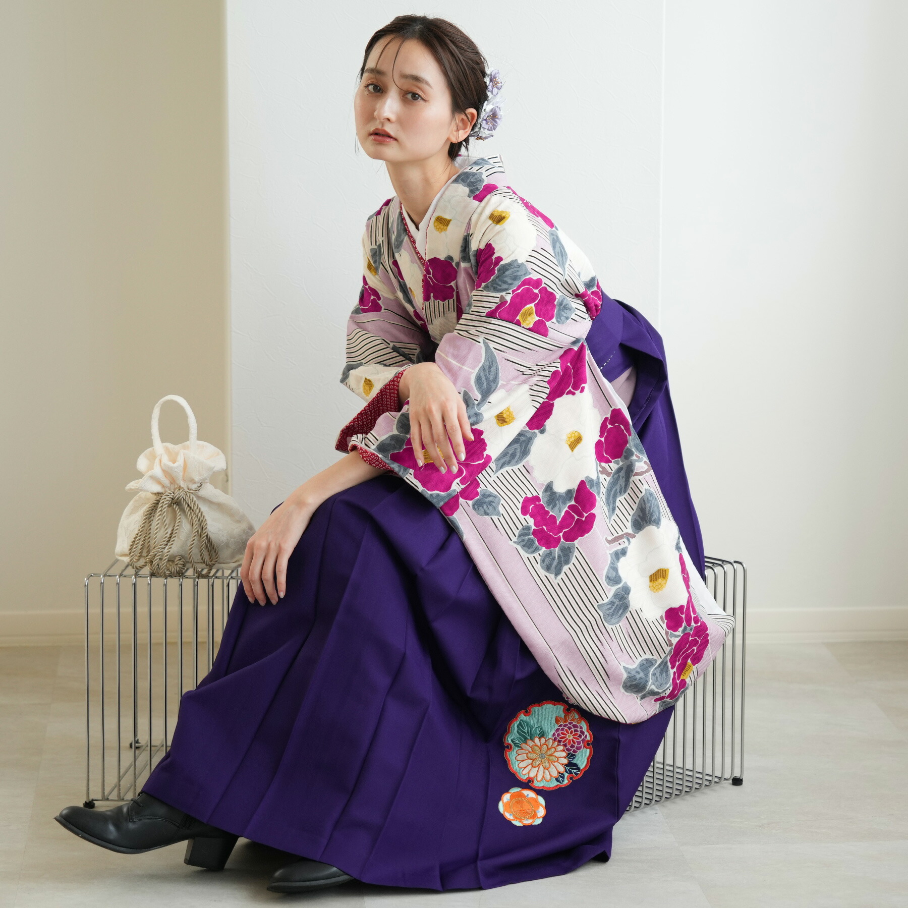 楽天市場】【レンタル】【袴 18点フルセット 白地に花絞り風】 振袖 袴