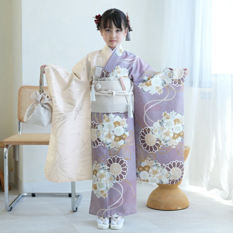 【レンタル】 往復送料無料 七五三セット ひよこ商店 120cm-135cm前後 七五三 7歳 着物 女の子 花 四つ身 振袖 紫系 子供 kids 着物セット お祝い着 記念撮影 フルセット 七歳 七才 7才 日本製作り帯 草履 バッグ びら簪 足袋 ニュアンスカラー｜ニコアンティーク