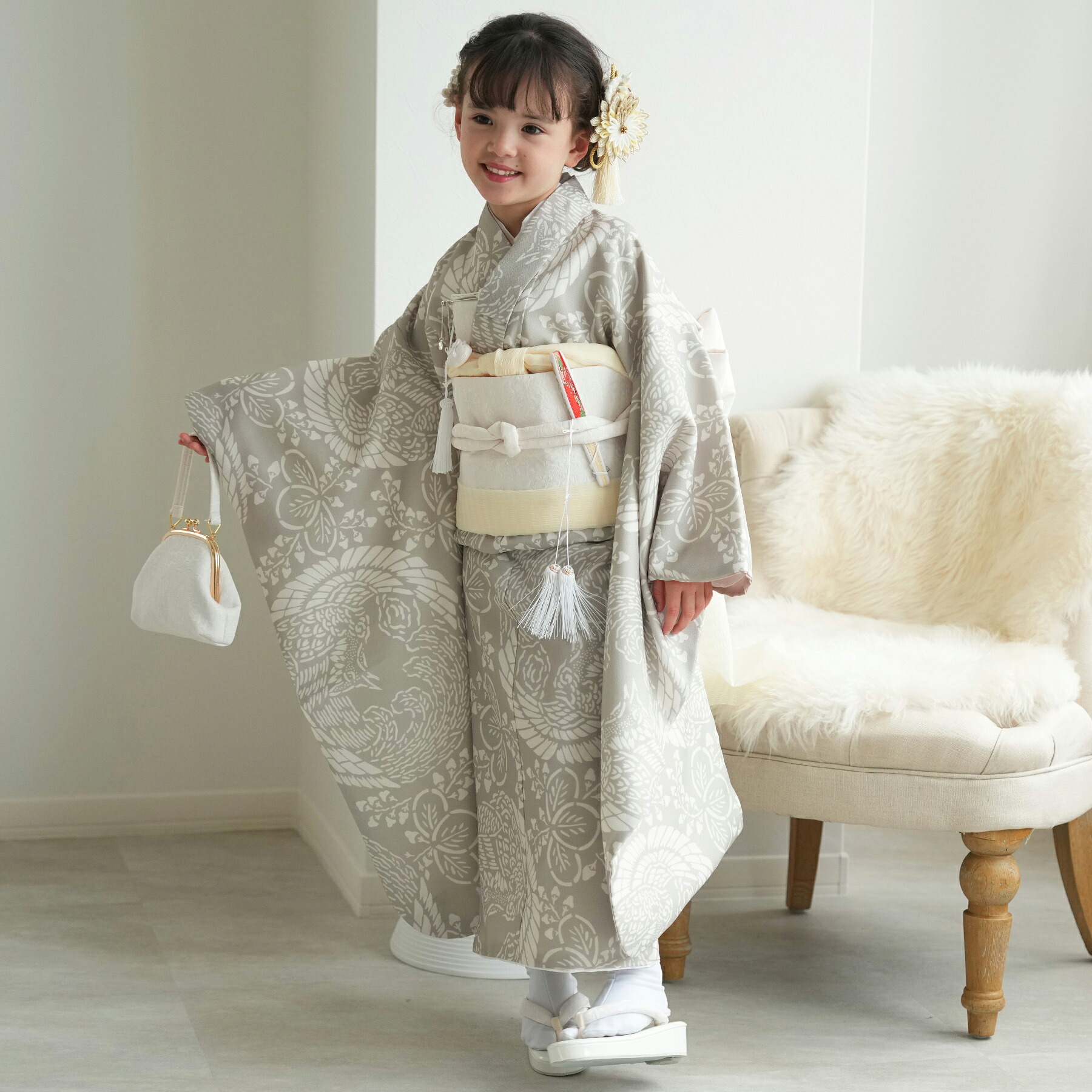 【レンタル】【ひよこ商店 七五三 着物 7歳 女の子 四つ身　灰緑鳳凰】着物セット 子供 kids 四つ身 お祝い着 七歳 七才 女の子 女児 着物 日本製作り帯 長襦袢 志古貴 ハコセコ 草履 バッグ びら簪 足袋 120cm-135cm前後 新品足袋プレゼント 往復送料無料