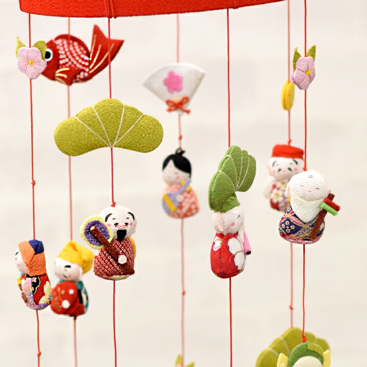 縮緬工芸品。子供の成長を願う贈り物として。 『京都のつるし飾り ちりめん 七福神 7本飾り』つるし雛/誕生日/雛祭り/子供の日/七五三/新春/お正月/お祝い/和雑貨/インテリア/プレゼント/ギフト/ニコアンティーク 04-08-13-002
