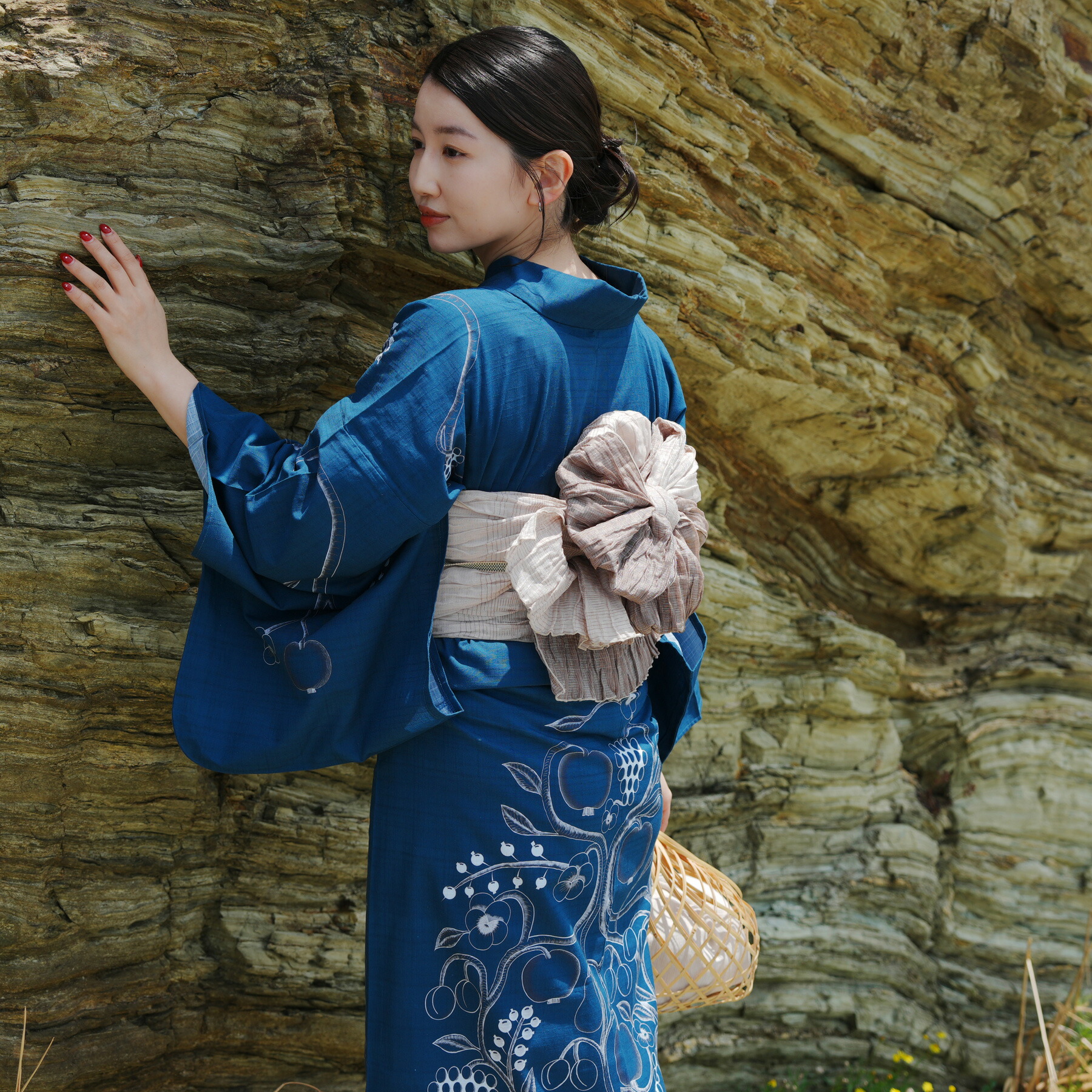 楽天市場】【utatane×Kuovi（クオヴィ）高級変わり織 絵羽浴衣3