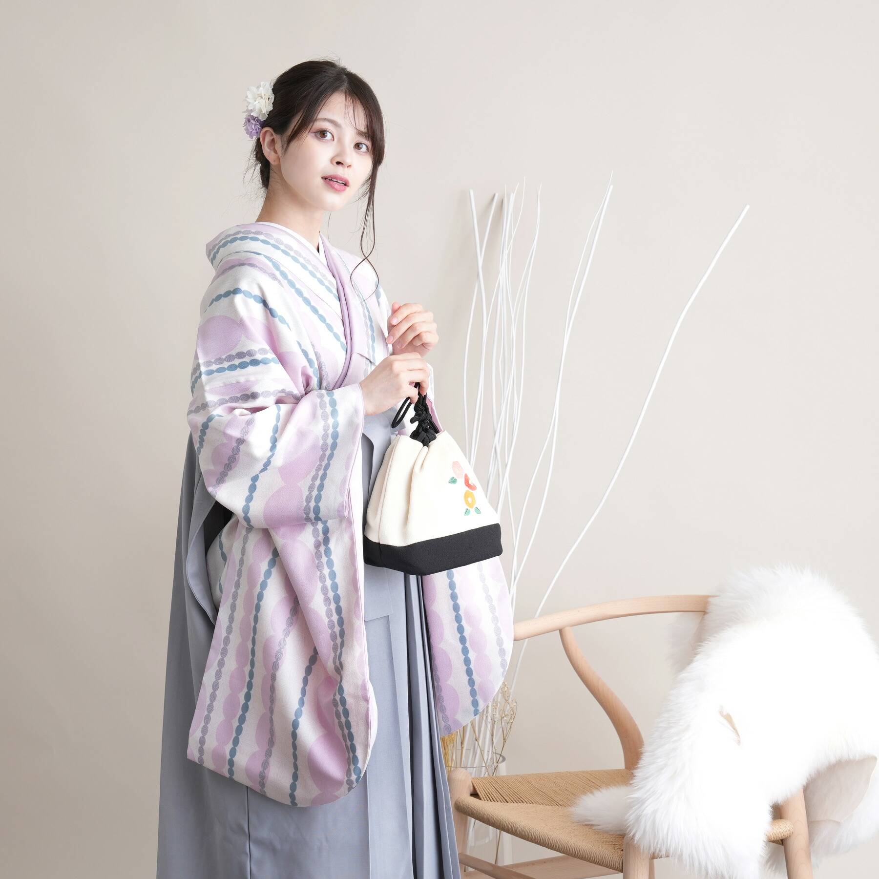 【リサイクル着物セット】2尺袖着物 袴 2点セット ひよこ商店 袴91cm(身長153-158cm) 袴セット 卒業式 大学生 着物 女性 重ね衿縫い付済 中古 USED 販売 着物と袴の2点セット 謝恩会 おしゃれ アイボリー系 ドット
