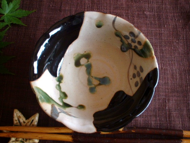 織部 竹文 鉢 玉山窯 玉置保夫 楽天市場】湯呑み ☆ 玉山窯・玉置保夫監修黒織部草花文組湯呑み