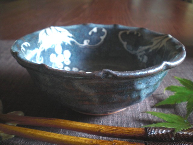 楽天市場】小鉢 □ 玉山窯・監修玉置保夫/総織部菊楕円小鉢(1鉢