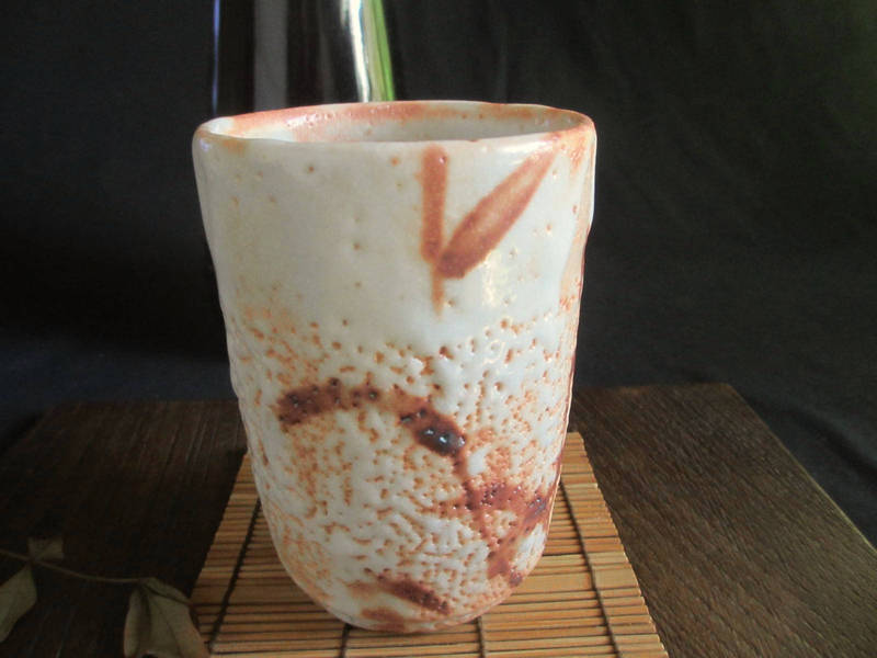 酒器 ■ 源九郎窯 加藤健作 志野 草文 麦酒杯（貼箱） 【和食器】【ギフト】