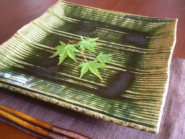 角皿 ■ 野々村浩司 総織部 尺 角皿  差し上げ物 和食器