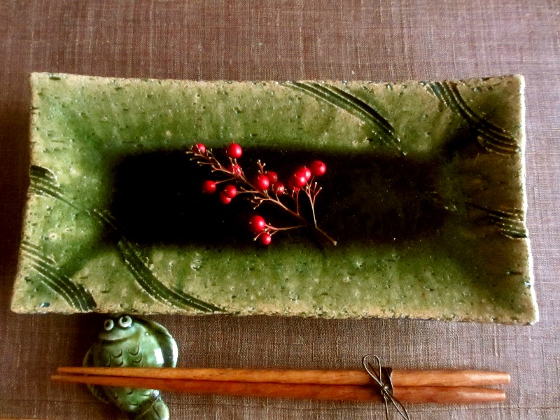 楽天市場】七寸皿 □ 陶芸作家・佐藤和次作 織部 蟹文 七寸皿 楽天市場】七寸皿 □ 陶芸作家・佐藤和次作 織部 蟹文 七寸皿