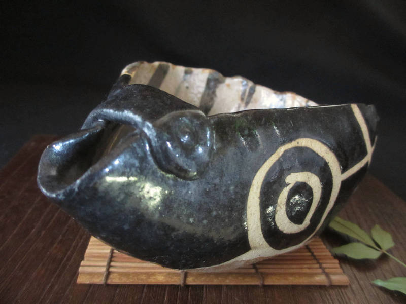 楽天市場】角皿 □ 早蕨窯・佐藤和次 織部四方 角皿 五柄セット ギフト 楽天市場】角皿 □ 早蕨窯・佐藤和次 織部四方 角皿 五柄セット ギフト