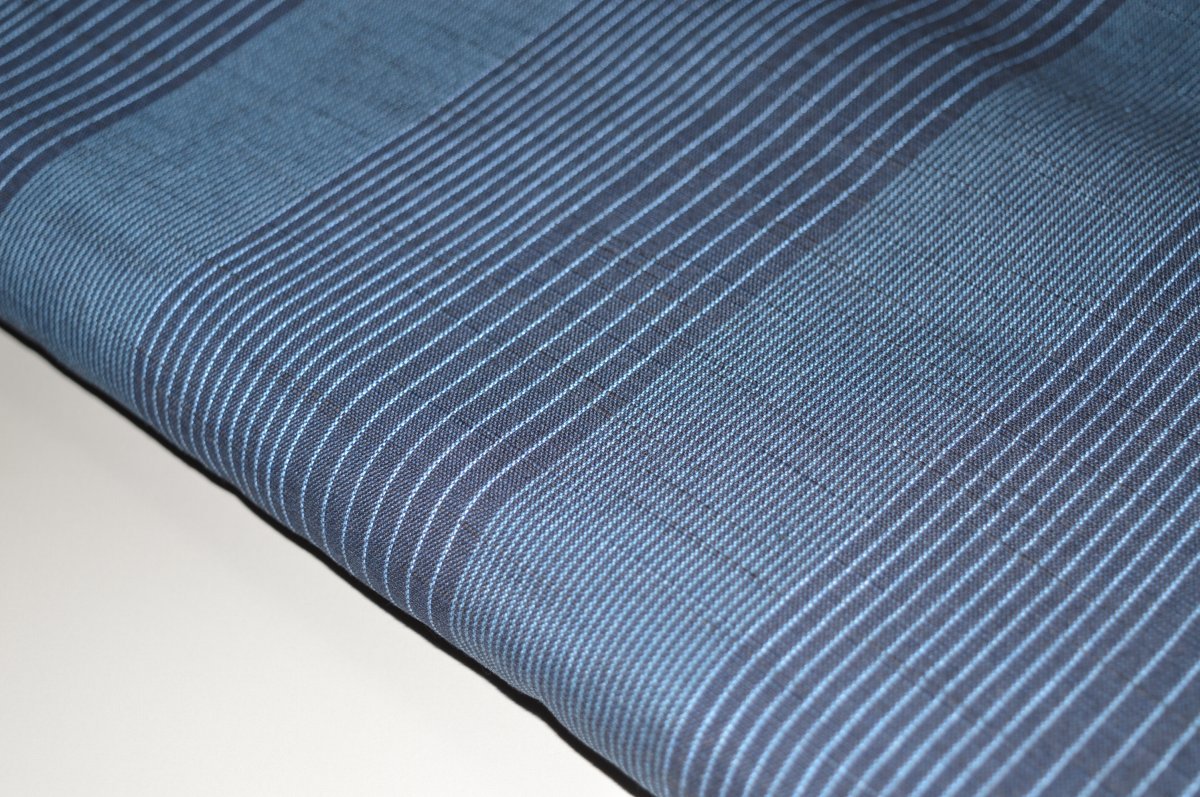 売れ筋 楽天市場 原山織物工業を受け継ぐ はらっぱ 会津木綿着尺 No 106 ｋｏｑ流れ縞 長さたっぷり13m 会津木綿 の反物 普段着に 福島県会津地方の木綿織物 巾約38cm 13m 木綿 未仕立て 送料無料 日本製品 キモノ 仙臺屋 本店 期間限定特価