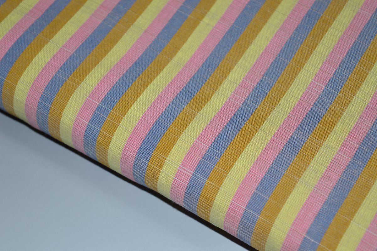 在庫限り 原山織物工業を受け継ぐ はらっぱ 会津木綿着尺 No Kp24花 長さたっぷり13m 会津木綿の反物 普段着に 福島県会津 地方の木綿織物 巾約38cm 13m 木綿 未仕立て 日本製品 キモノ 仙臺屋 本店 新作モデル Www Habs Edu Kw