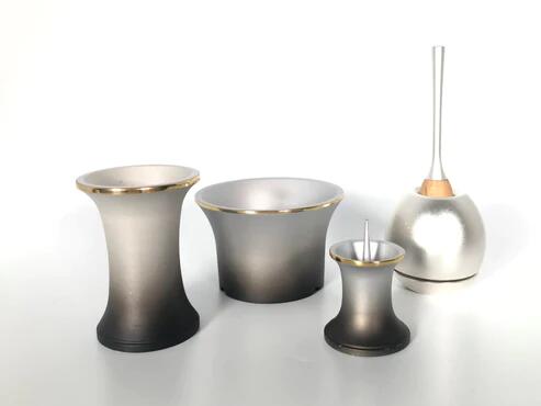 ペット おりん ペット 線香立て ペット仏具4セット 【銀色】Gradation+on（グラデーション+オン） 真鍮 花立 線香立て ろうそく立て おりん 日本製 ペット仏具 ペット供養 スタイリッシュ モダン シンプル 犬 ネコ うさぎ