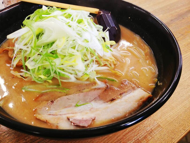 超美品 西山製麺 艶の舞 金味噌 1人前 北海道 ラーメンスープ 札幌 サッポロ ラーメン 味噌 みそ スープの素 即席スープ 即席 小袋 西山ラーメン  www.tonna.com