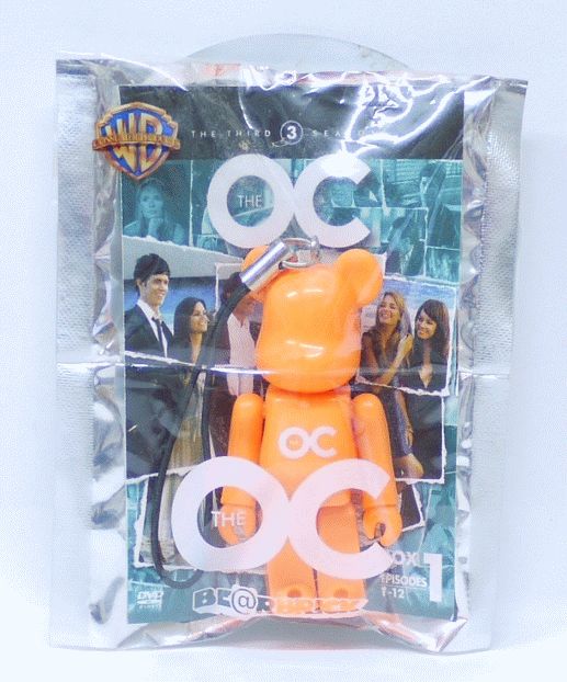 楽天市場】BE＠RBRICK ベアブリック 70％ ストラップ エージェント 24