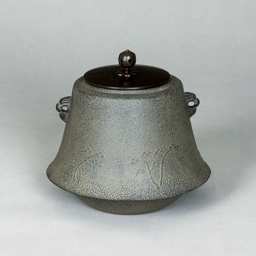 楽天市場】茶道具 風炉釜 菊地政光作 浜松地紋真形釜 : 茶道具・抹茶