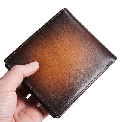 紙入れ ウォレット お紙入れ コインケース 御釣り入れ 歌留多入れもの 集積回路 二つ折り紙入れ ふたつ折り紙入れ 折りたたみ紙入れ 革 なめし革 牛皮 多役立つこと 大静電容量 多納める 一般受け 着飾る 今めかしい 分かりやすい 飛び切り