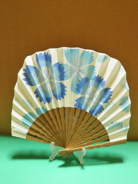 スクエア扇子（四角扇）／綿生地／白地　ナデシコ　唐木／団扇型／男女兼用／男物女物／紳士男性用／婦人女性用
