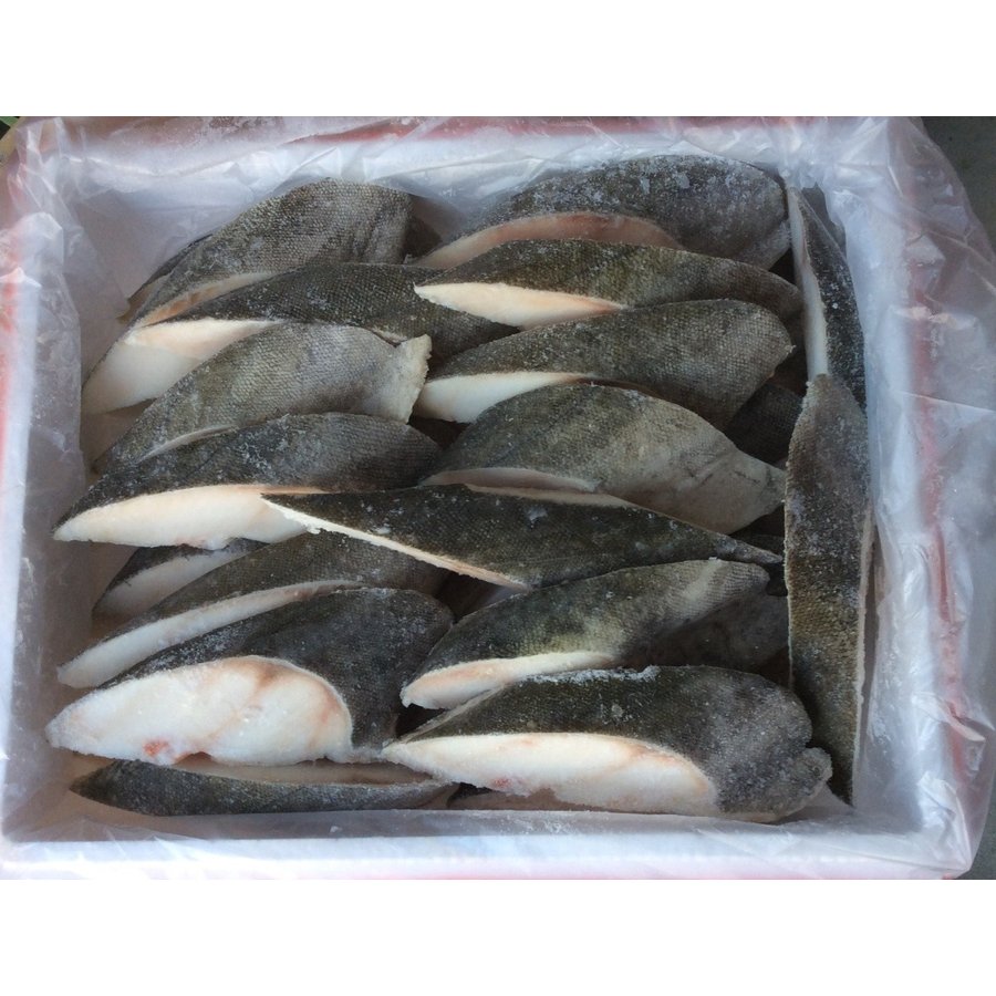 業務用　銀鱈切り身　７０ｇ（１枚２１０円）ｘ５０切ｘ４合