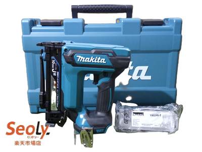 【中古】【未当て嵌める】 マキタ 申し受ける式 タッカ ST121DZK 本体のみ (バッテリ・申し受ける別売) 18V 釘打機【新古品】