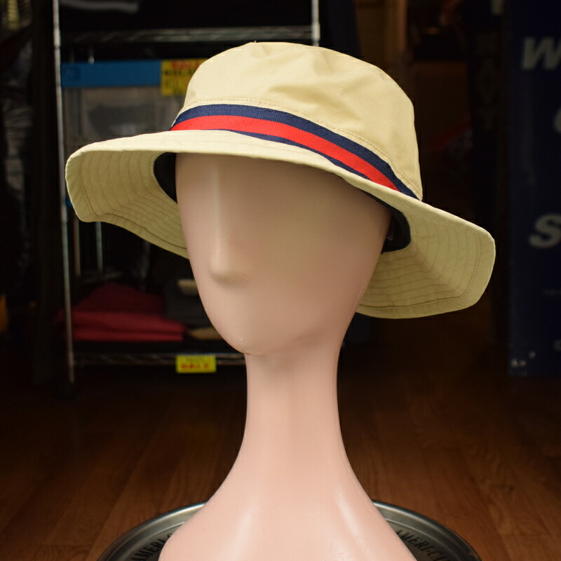 AU VRAI CHIC(オーブライシック) 【MADE IN SCOTLAND】NEW DESERT HAT(デザートハット) PORK PIE RIBBON HAT(ポークパイリボンハット) BRISBANE MOSS(ブリスベンモス) BEIGE