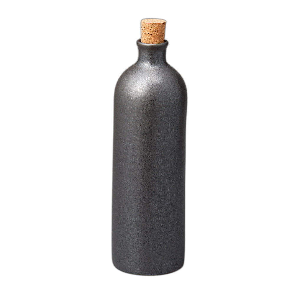 ラジウムボトル黒長 [ 8×24.5cm･720cc ] | 焼酎ボトル | おすすめ 人気 食器 業務用 飲食店 カフェ うつわ 器 おしゃれ かわいい お洒落 可愛い ギフト プレゼント 引き出物 内祝い 結婚祝い 誕生日 贈り物 自宅 イベント