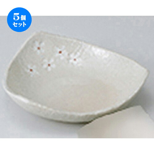 5個セット☆ 刺身 ☆ 白押花三角型盛皿（L） ［ 16.8 x 16.5 x 4.5cm ］ | 人気 おすすめ 食器 業務用 飲食店 カフェ うつわ 器 おしゃれ かわいい ギフト プレゼント 引き出物 誕生日 贈り物 贈答品 食器セット 9,849円