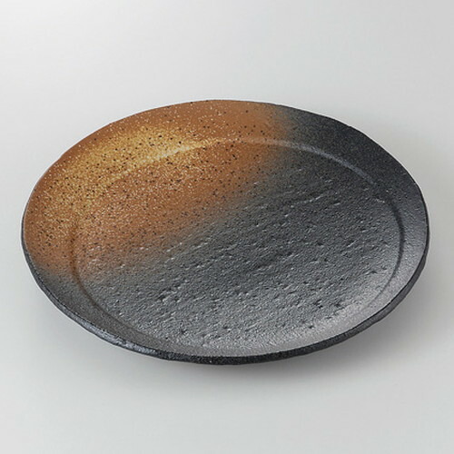☆ 深皿 ☆ 黒備前風吹き 月光24cm丸皿 [ 24.7 x 3.4cm 770g ] | 中皿 デザート皿 取り皿 人気 おすすめ 食器 業務用 飲食店 カフェ うつわ 器 おしゃれ かわいい ギフト プレゼント 引き出物 誕生日 贈り物 贈答品