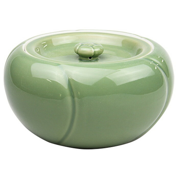 楽天市場】薄口捻梅青磁水指（良也作） 木箱入り [21×10cm 1310g