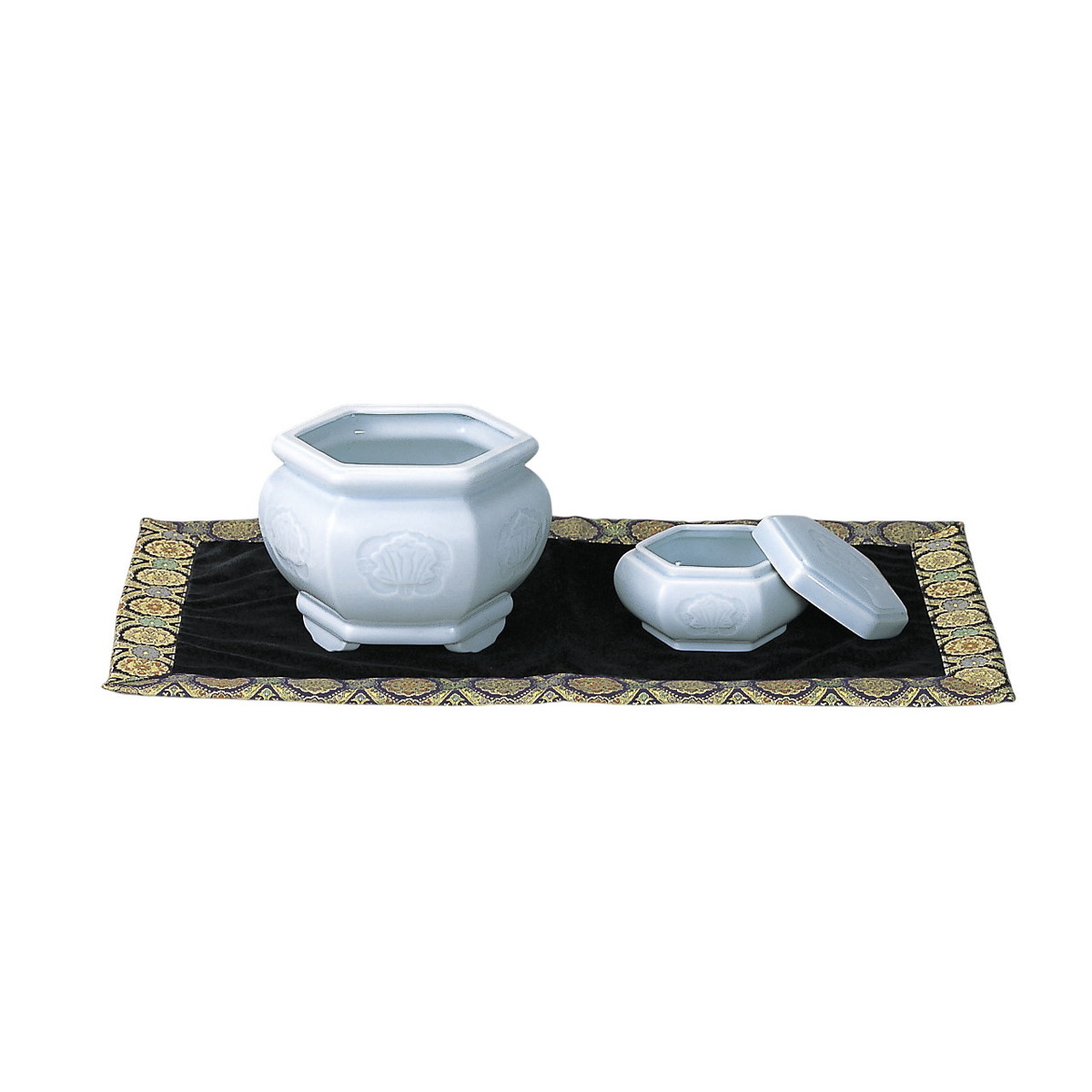 香炉セット 青磁六角セット [ 4寸 ] | 仏具 供養 お盆 葬式 仏壇 手元供養 お彼岸 迎え火 お寺 お墓 仏様 仏前 盆 お坊さん お供え 佛具