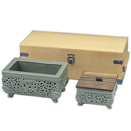 魅力的な 仏壇用品 透かし長角香炉セット 木箱付 香炉7寸 抹香入4寸 仏具 仏壇 お盆 お彼岸 迎え火 供養 お寺 お墓 仏様 仏前 盆 お坊さん お供え 手元供養 佛具 せともの本舗 お歳暮 Elcielogirasoria Com