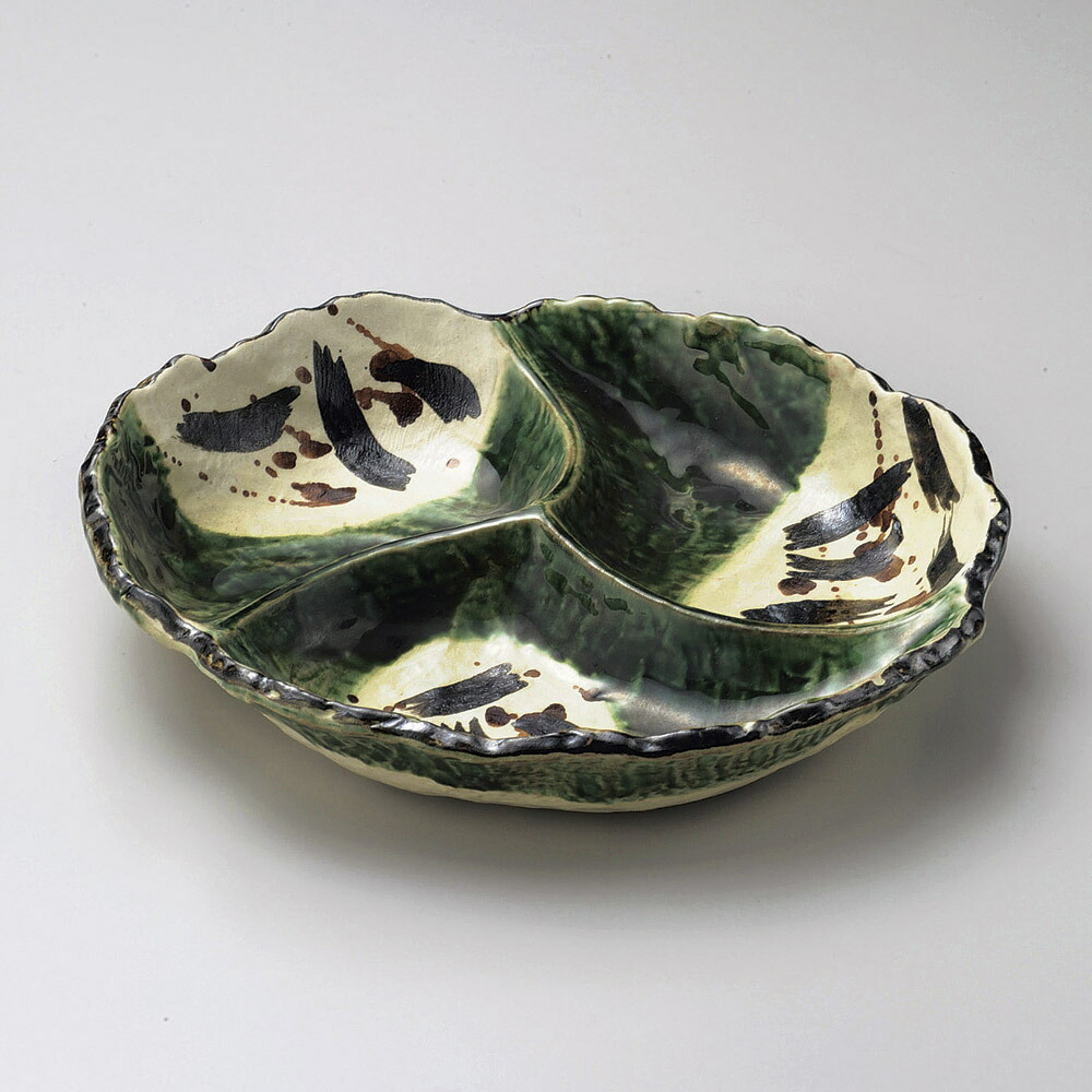 大鉢 織部三つ仕切9.0鉢 [ 27.4 x 25 x 4.5cm ]| 鉢 パスタ皿 盛り鉢 ボウル 大きい おすすめ 食器 業務用 飲食店 カフェ うつわ 器 ギフト プレゼント 内祝い 結婚祝い 誕生日 贈り物 贈答品 おしゃれ かわいい