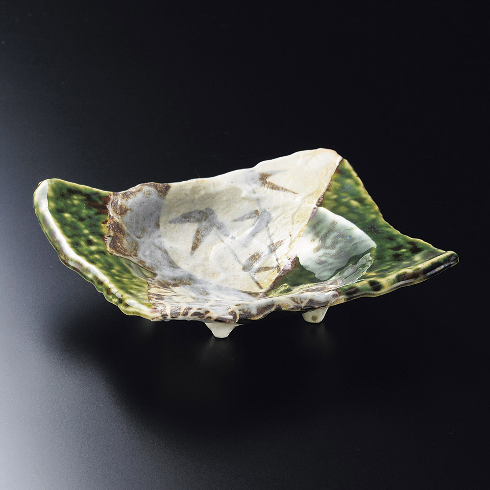 向付 織部草花長皿 [ 16 x 13 x 4cm ] | 和食器 鉢 小鉢 ボウル 浅鉢 料亭 ホテル 食器 業務用 飲食店 カフェ うつわ 器 おしゃれ かわいい ギフト プレゼント 内祝い 誕生日 贈り物 贈答品 おすすめ