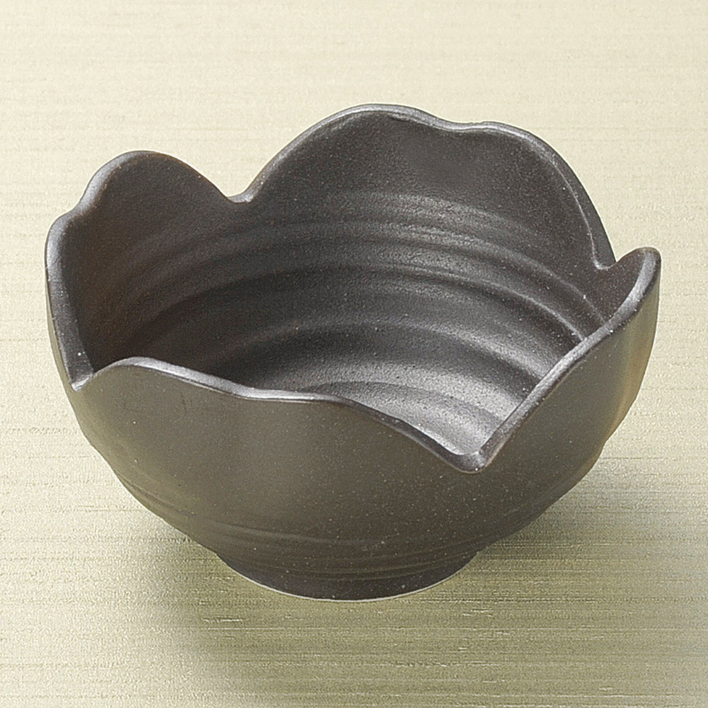 備前焼☆台鉢☆大鉢☆堀江英城☆オシャレ食器☆果物置き☆小料理屋さんの惣菜盛り 楽天市場】備前焼 堀江さつき作 片口小鉢（さつき-06