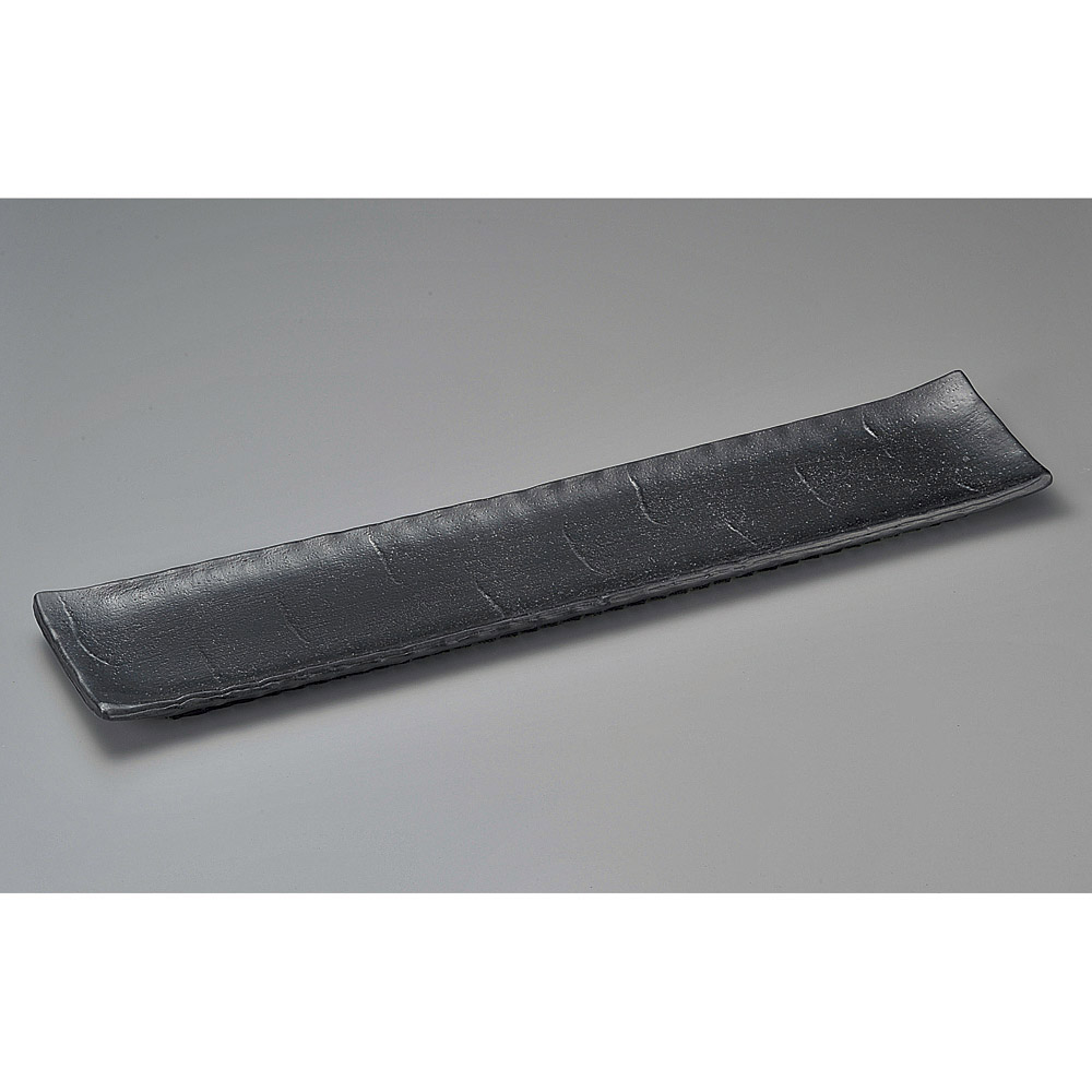 細長皿 黒釉(手造り)70cmロング皿(萬古焼) [ 70 x 13.5 x 3.5cm ] | 和皿 焼き物 焼物 串皿 食器 業務用 飲食店 カフェ うつわ 器 おしゃれ かわいい お洒落 可愛い ギフト プレゼント 引き出物 内祝い 結婚祝い 誕生日 贈り物 贈答品 人気 おすすめ｜せともの本舗