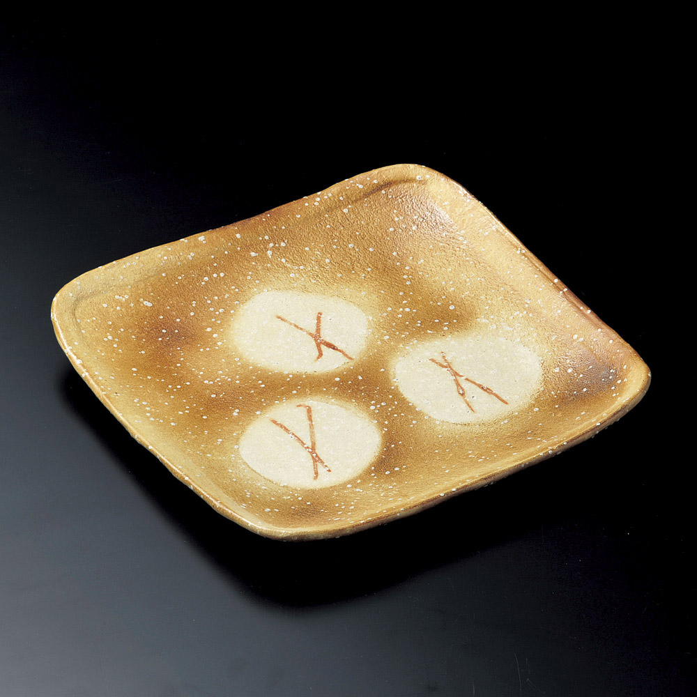 角皿 焼〆火ダスキ10.0角皿（信楽焼） [ 30 x 30 x 3.5cm ] | 角 角皿 スクエア 食器 業務用 飲食店 カフェ うつわ 器 おしゃれ かわいい ギフト プレゼント 引き出物 内祝い 結婚祝い 誕生日 贈り物 贈答品 おすすめ｜せともの本舗 9,450円