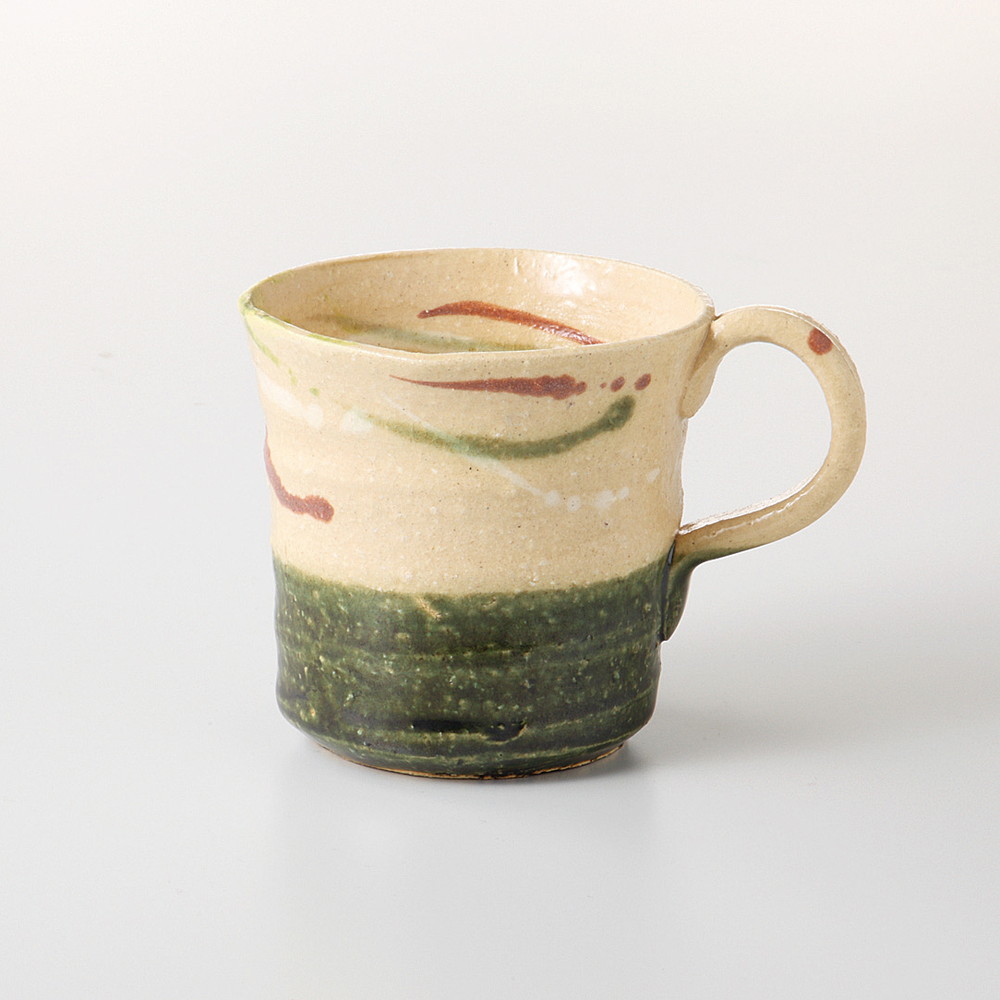 ☆ マグカップ ☆ 桂山窯　弥七田織部　マグカップ [ 品：カップ x 1 / R8.8 x 8.3cm 箱：11.5 x 11.4 x 10.4cm ][255g][陶器][美濃焼][化粧箱] | ギフト プレゼント おしゃれ お洒落 かわいい 贈り物 お祝い 結婚式 マグカップ