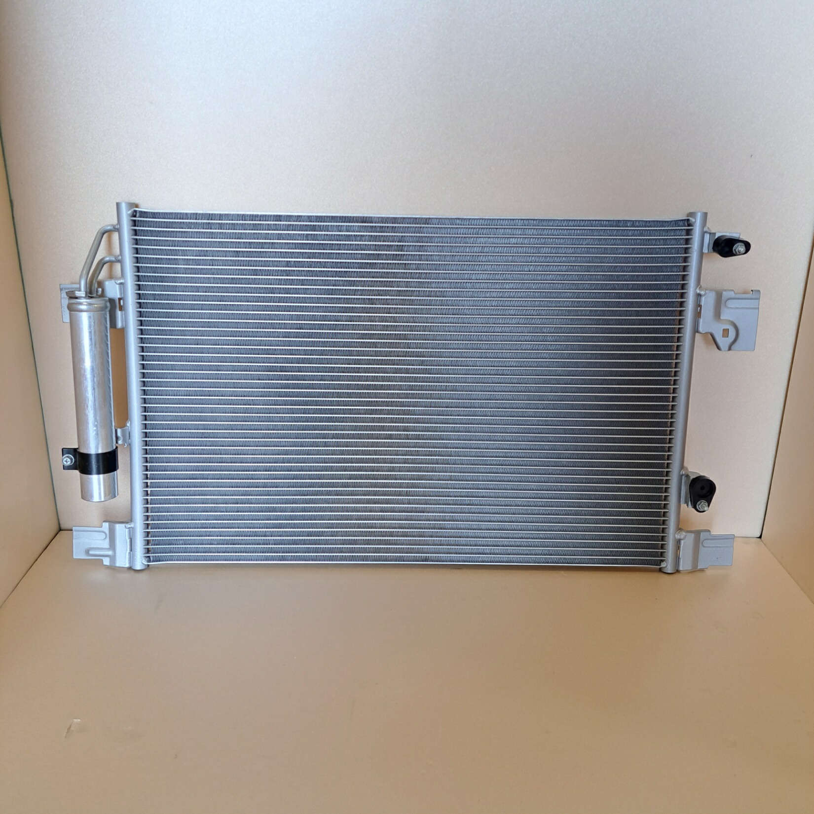 RVR 新品 コンデンサー GA3W・GA4W 即納