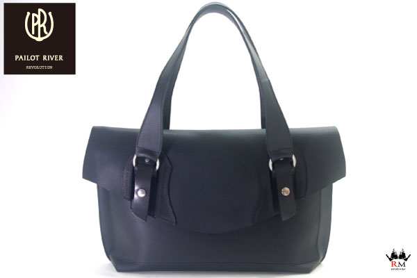 【極美品】PYLOOT 高級レザー　トートバッグ　2WAY イタリア製 極美品】PYLOOT 高級レザー トートバッグ 2WAY イタリア製 メンズ