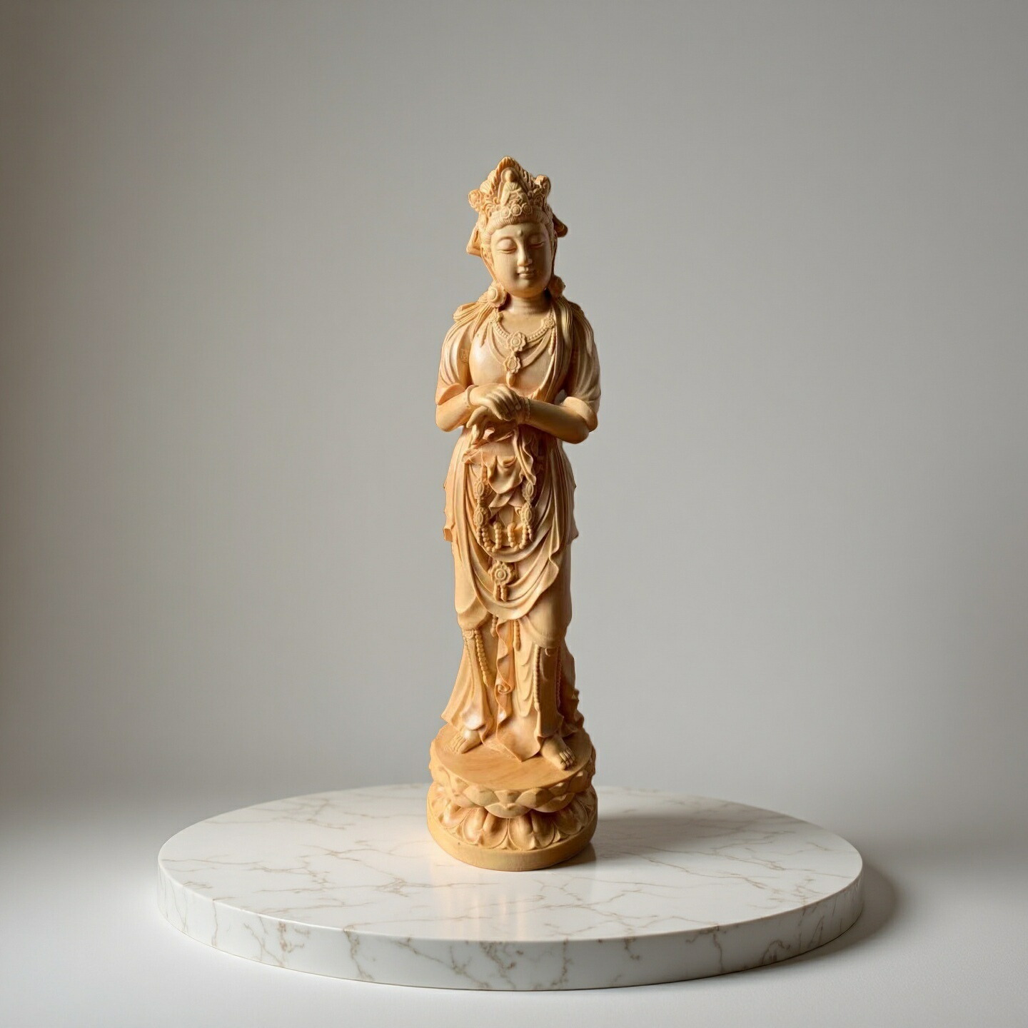 楽天市場】白檀製 観音菩薩 立像 高さ33cm 木彫り 仏像 [Ryusho