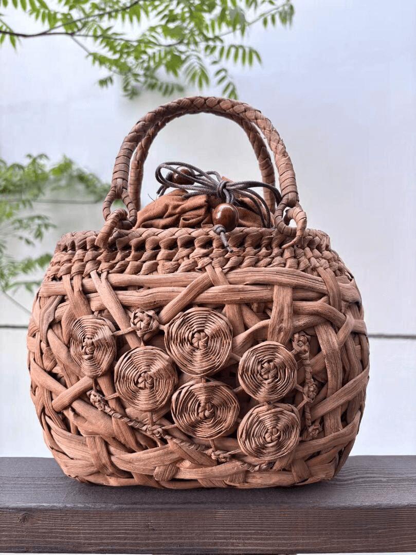 【一点物】国産山葡萄 手作り かご御徒面子 取り散らかし編み、花編み 一風変わったひな形 合切袋手合い内布 レディースかご御徒面子 夏御徒面子 トートバッグ?今めかしい 雅びやか 自主独往 流行り物(約)幅27×本体高さ22×マチ14珊