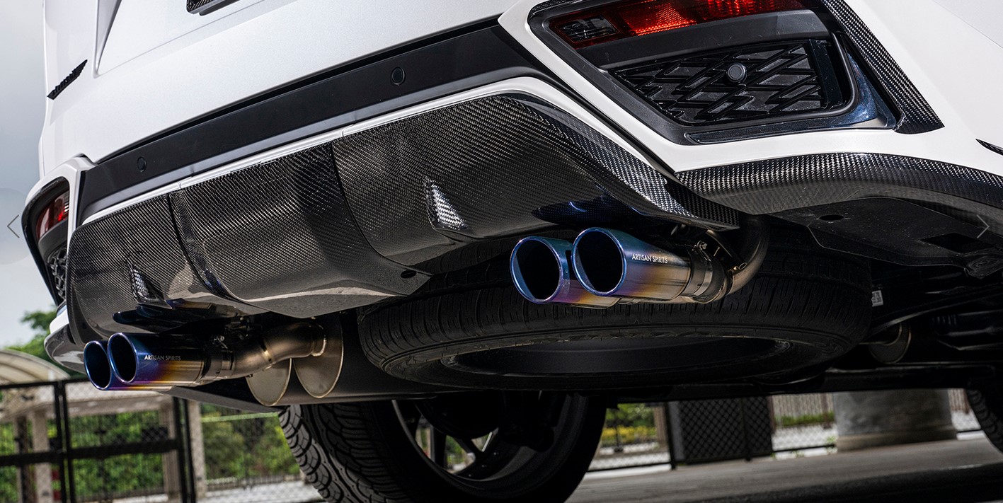 【LEXUS LX600】フルチタニウムエキゾーストシステムマフラー4テール左右4本出し アーティシャンスピリッツ(ARTISAN-SPIRITS)