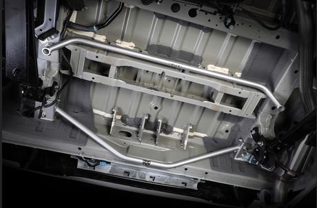 玄武(GENB) NV350キャラバン E26 標準ボディ フレームサポートバー(リアセット) OUB02C 28,535円