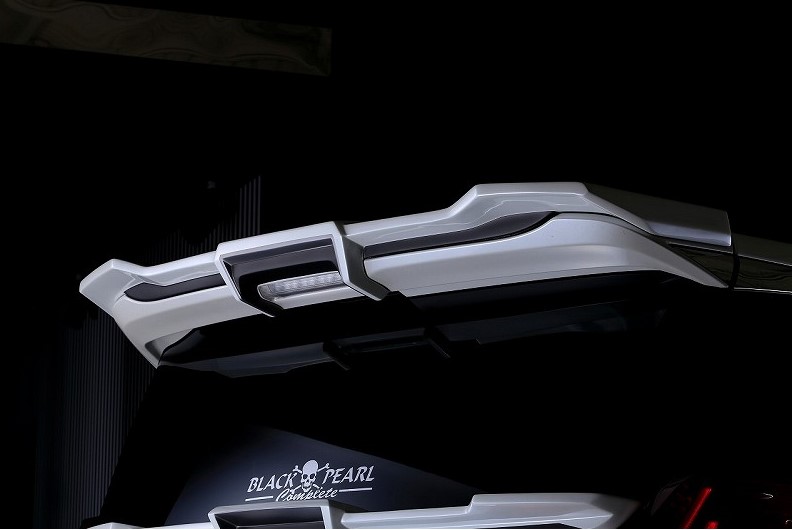 【30系アルファード前期Sグレード】ギャラクシーリアウイングスポイラー未塗装(ブラックパールコンプリート・BLACKPEAL-Complete)