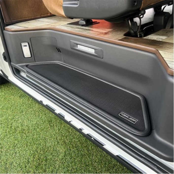 BUAN JAPAN プレミアムラバーマット フロント3pcs ハイエースワイド プレミアムラバーマット フロント 3ピースセット – BUAN JAPAN