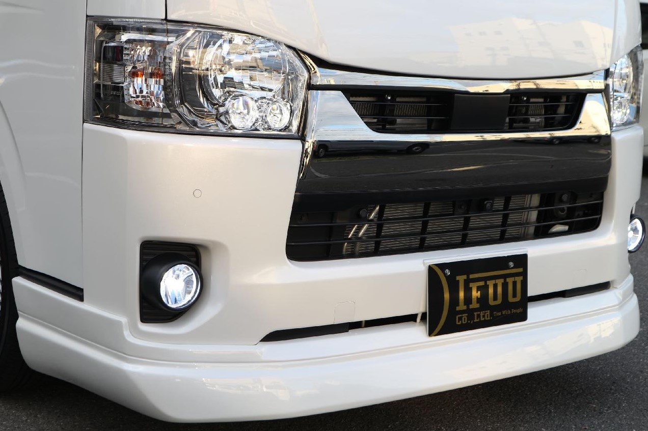 200系ハイエース標準ボディ専用 Identityフロントハーフスポイラー未塗装【Dynasty・IFUU/ダイナスティ】