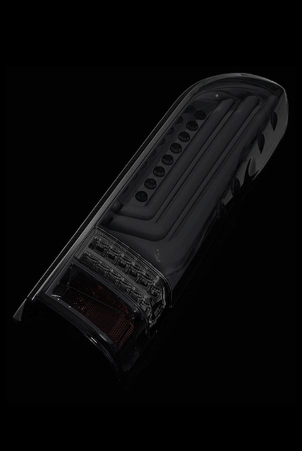 激安な ヴァレンティ Valenti ジュエルＬＥＤテールレンズＲＥＶＯ