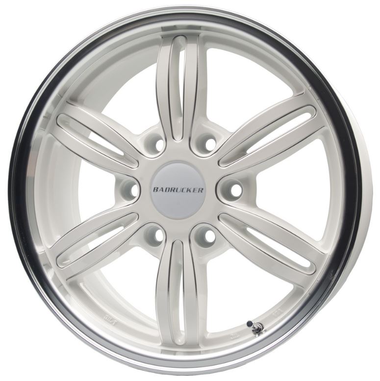 415コブラ　ラブラークDC-6 タイヤ付き4本　ハイエース　18インチ 415コブラ(ラブラーク)バッドラッカー1 18インチ7.5J+35/8.0J+38