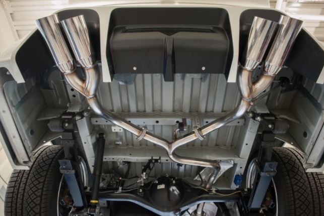 ハイエース　ワンオフ　マフラー　200系　2Lガソリン ハイエース ワンオフ マフラー 200系 2Lガソリン 楽天市場】デュアル